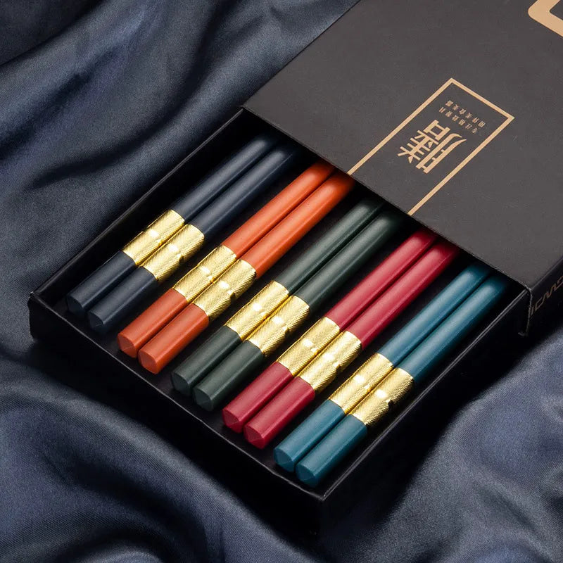 5Pairs /Set  Chopsticks Korea Sushi Sticks Reusable Metal Chopsticks Set Healthy Alloy Tableware Gift Chopsticks