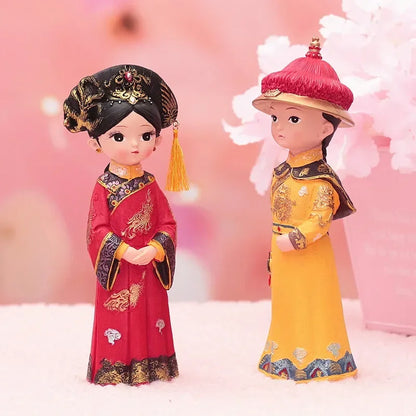 6.5 Inch Chinese Emperor Empress Figurine Resin Queen Ornament Traditional Costume Home Decoration Cake Topper Miniature