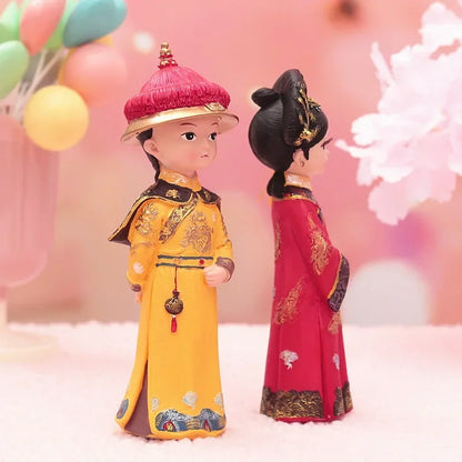 6.5 Inch Chinese Emperor Empress Figurine Resin Queen Ornament Traditional Costume Home Decoration Cake Topper Miniature