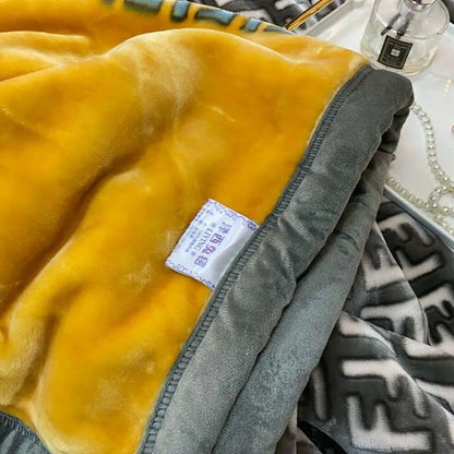 6.6lbs weighted blanket for summer thicker velvet warmful bed cover active printing made in China rectangle soft double layers