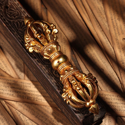 6"Tibetan Temple Collection Old Bronze Outline in gold Animal texture Dorje Vajra Phurpa Amulet Dharma Town House Exorcism