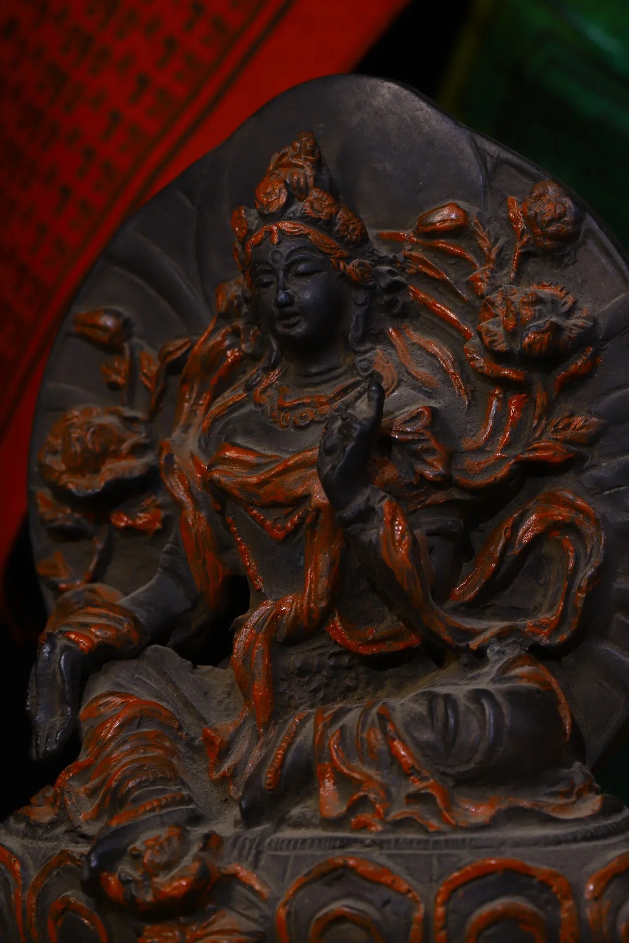 6"Tibetan Temple Collection Old Bronze Tracing Tara Bodhisattva Sitting Buddha Office Ornaments Town House Exorcism