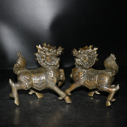 6"Tibetan Temple Collection Old Bronze Unicorn kylin Mythical Animals A pair Amass wealth Ornaments Town House Exorcism