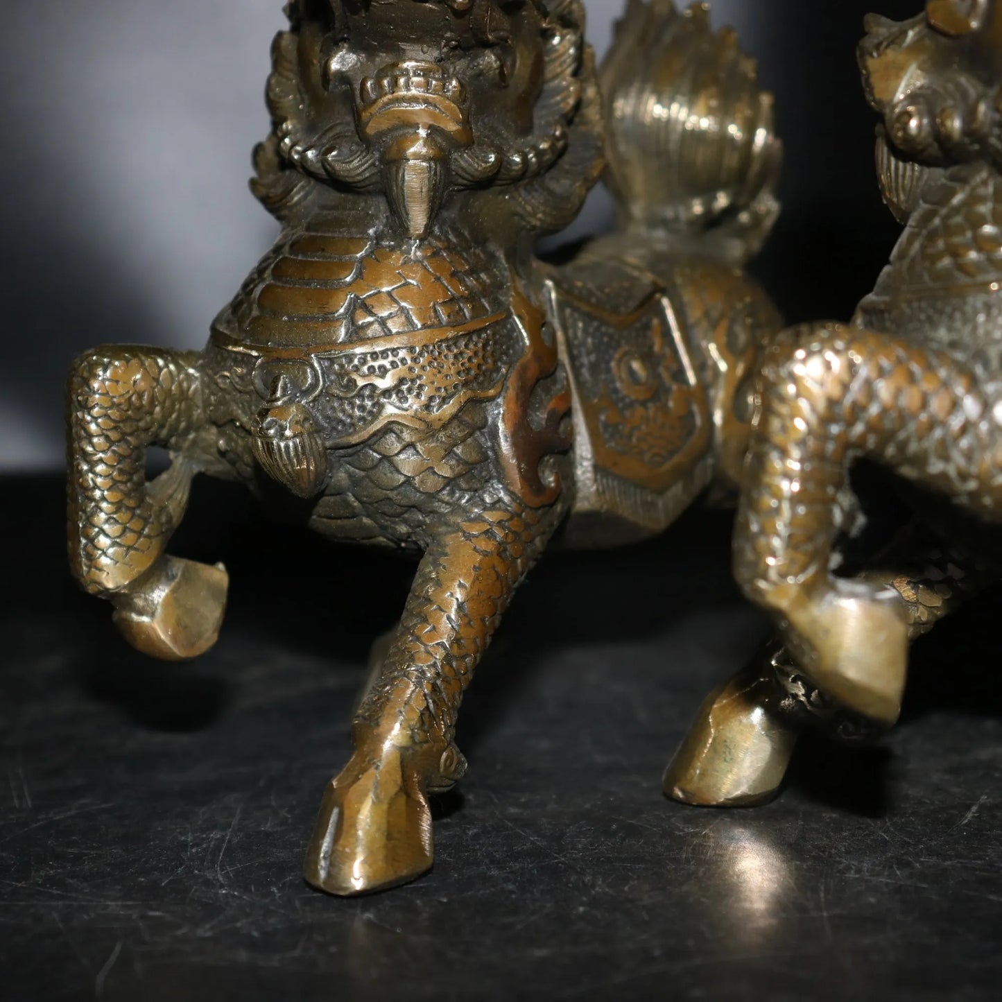6"Tibetan Temple Collection Old Bronze Unicorn kylin Mythical Animals A pair Amass wealth Ornaments Town House Exorcism