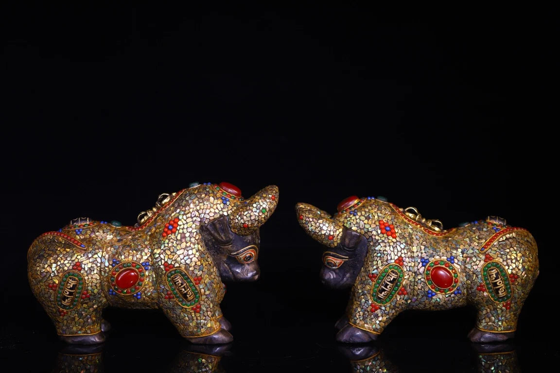 6"Tibetan Temple Collection Old Natural Meteorites Painted Mosaic Gem gZi Beads Shell Cow Cattle Bull Statue A Pair Town house