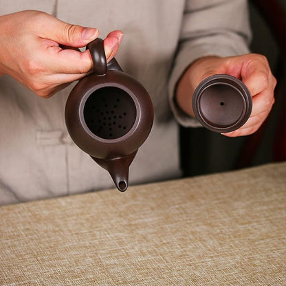Slowtee Handmade Purple Clay Teapot, Traditional Chinese Kungfu Zisha Tea Kettle for Tea Table, Tea Ware Accessories for Enjoying Tea Ceremony, 15cm x 12cm(5.9in x 4.7in)