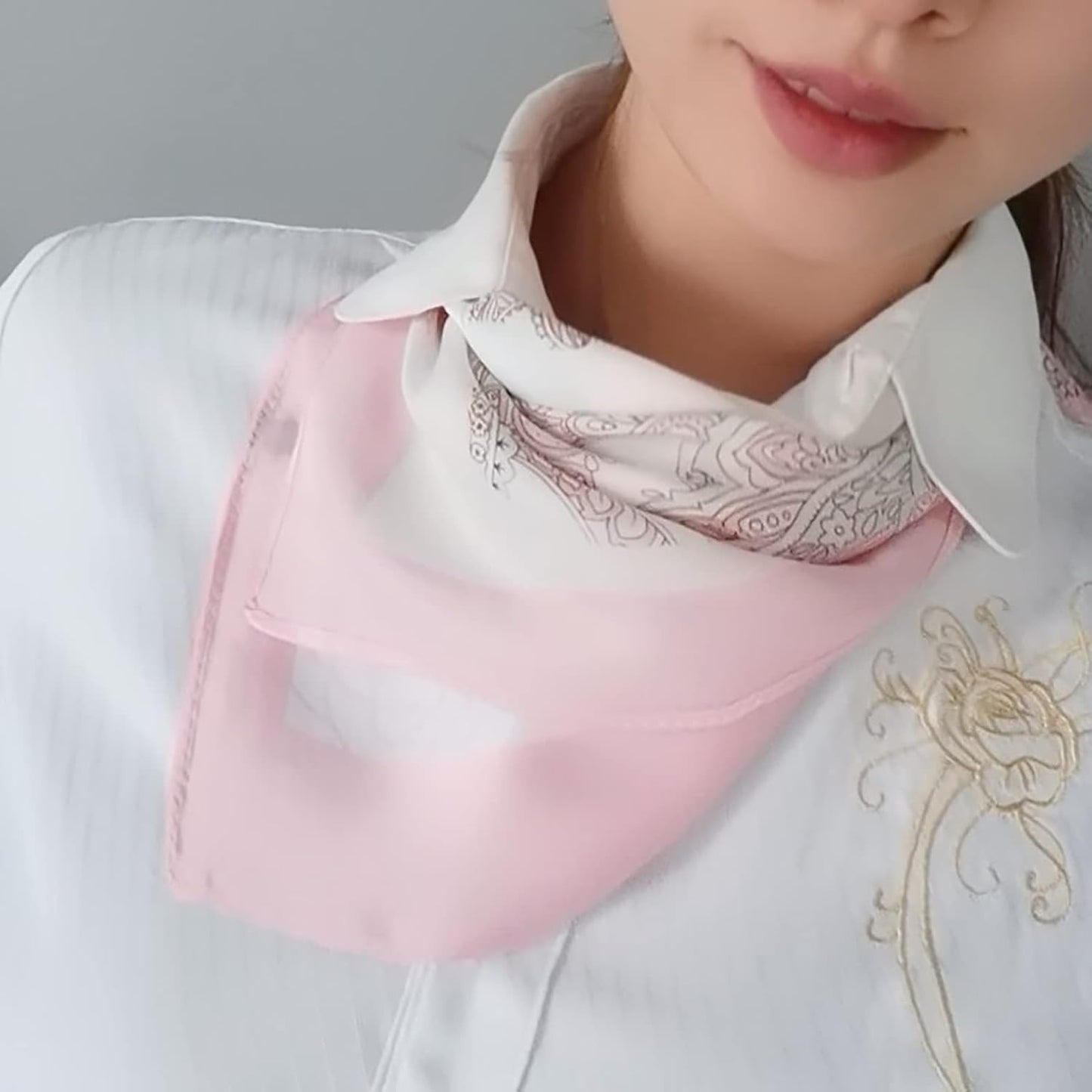 RAN Winter Warm Scarfs Ladies Square Scarf Decorative Floral Pattern Printing Scarf, Spring and Autumn Small Polyester Scarf