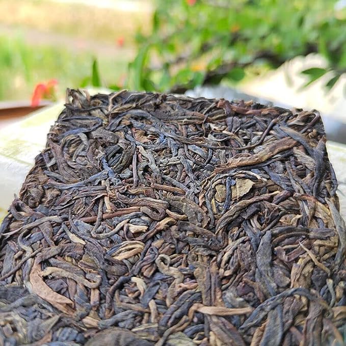 Yiwu Original Old Tree Tea Brick Healthy Drink Pu'er Tea Brick 200g