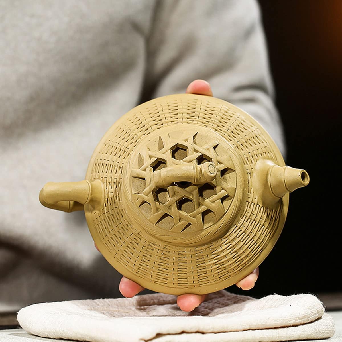 Purple Sand Teapot 8oz Chinese Yixing Clay Handmade Bamboo Basket Tea Pot Ceramics Zisha Yellow Duan Mud Kungfu Tea Set