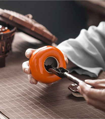 Liang baobao 2pcs Mini Tea Storage Containers ceramic jars with lids persimmon Jar container Orange Ornament for Tea Coffee Food Herb Candy Chocolate Sugar Spices (persimmon)