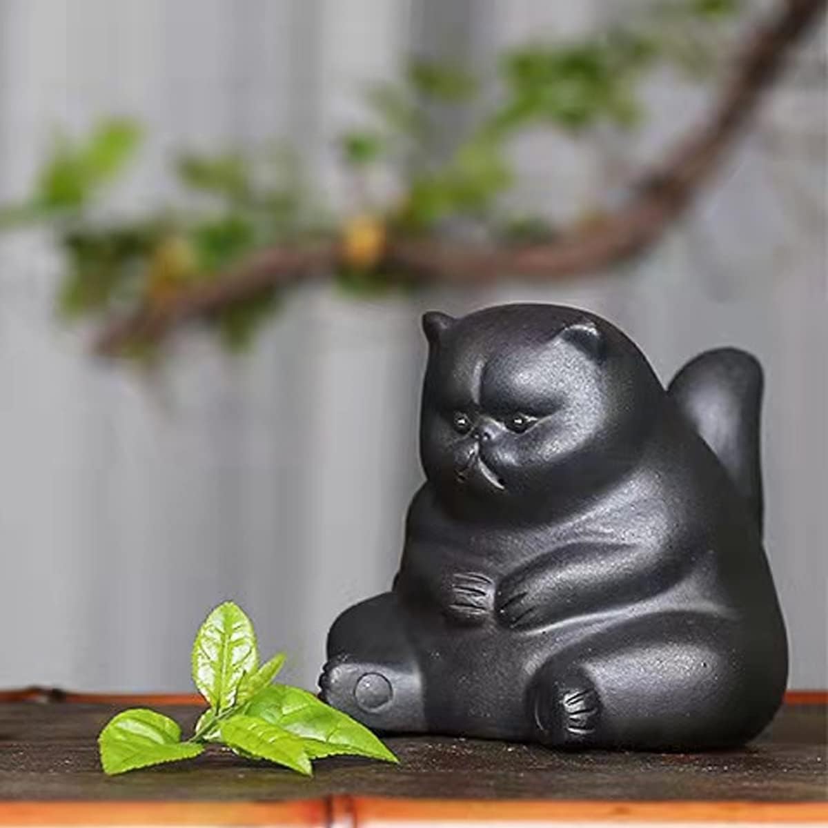 Zisha Tea Pet Angry Unhappy Cat Bat Figurine, Cute Kung Fu Tea Ornament Accessories of Frog Tea Set, Decoration for Tea Table Desk Tearoom, Great Gift for Tea Lover Friend (1.Cat)