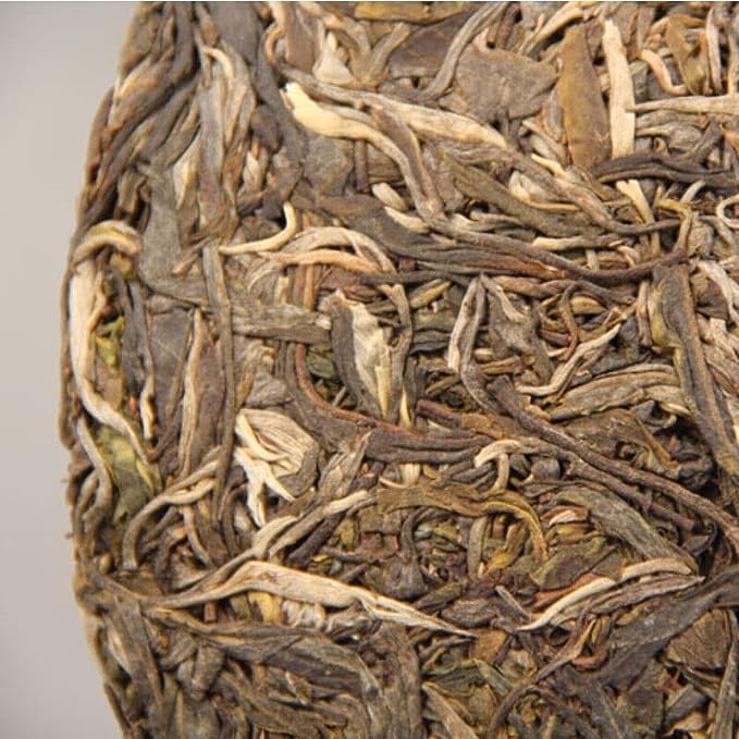 Cake Health Benefits Green Tea Natural Laobanzhang Ancient Tree Pu'er Tea 357g