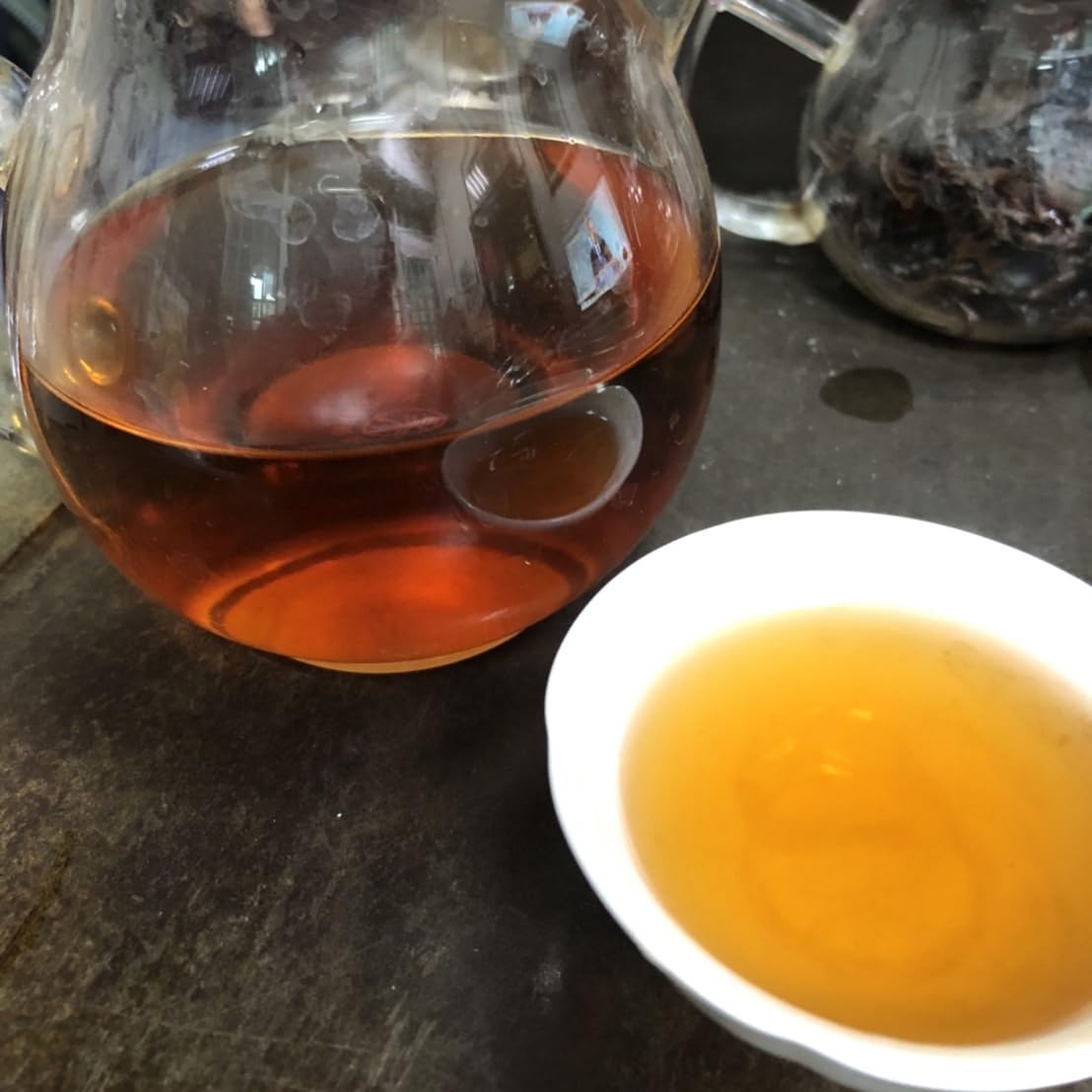 Pu-erh tea,2003,Customized version of Yiwu Laoshuyuan Tea - the finest collection,357g,Raw
