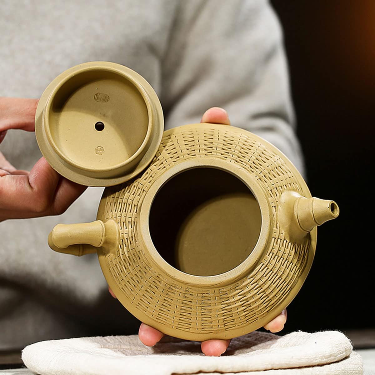 Purple Sand Teapot 8oz Chinese Yixing Clay Handmade Bamboo Basket Tea Pot Ceramics Zisha Yellow Duan Mud Kungfu Tea Set