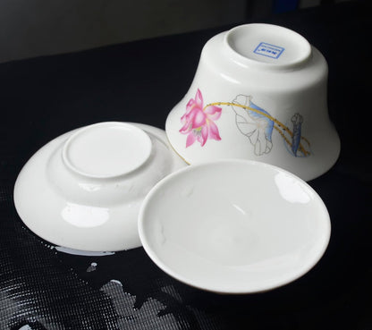 YXHUPOT Gaiwan White Porcelain teacup Sancai Tea Cup Set Booming Lotus Lid (9oz Medium bloom)