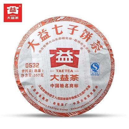 Menghai Dayi 0532 Pu-erh Tea Ripe Puer Tea Cake Pu'er Beeng Cha 357g