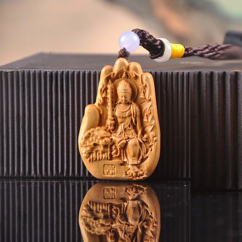 6cm The Eight Guardian God Buddha Statue Car Key Chain Pendant Home Decor Thuja Wood Key Chain Hanging Decoration