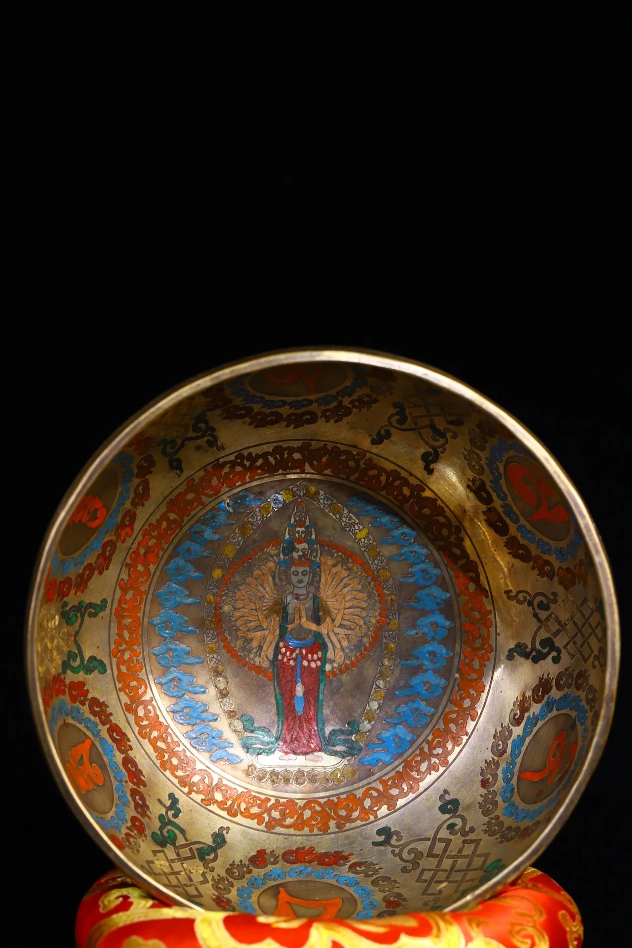 7"Tibet Temple Collection Old Bronze Painted  1000 Arm Guanyin Six Character Proverbs Buddhist music Bowl Worship Hall Exorcism