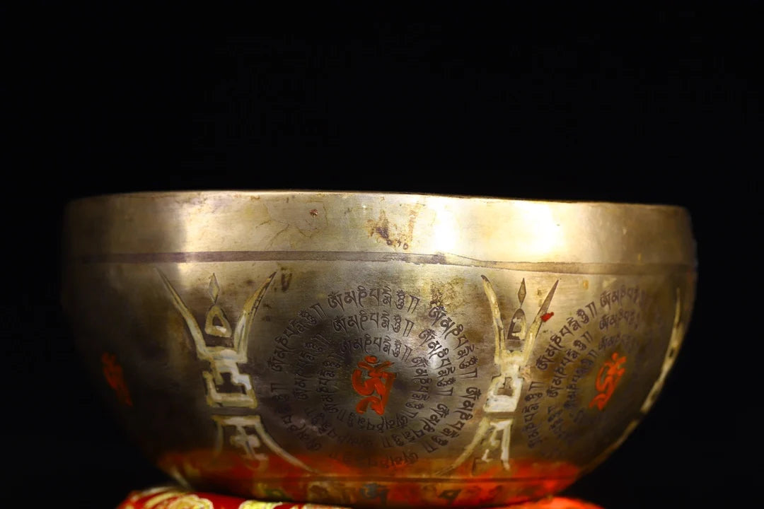 7"Tibet Temple Collection Old Bronze Painted  1000 Arm Guanyin Six Character Proverbs Buddhist music Bowl Worship Hall Exorcism