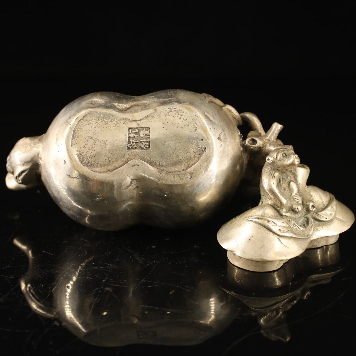 7"Tibetan Temple Collection Bronze gilt silver mosaic gem monkey ape kettle flagon teapot office ornament Town house Exorcism