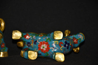 7"Tibetan Temple Collection Old Bronze Cloisonne Enamel cow Struggle of cattle A pair Amass wealth office Ornament Town House