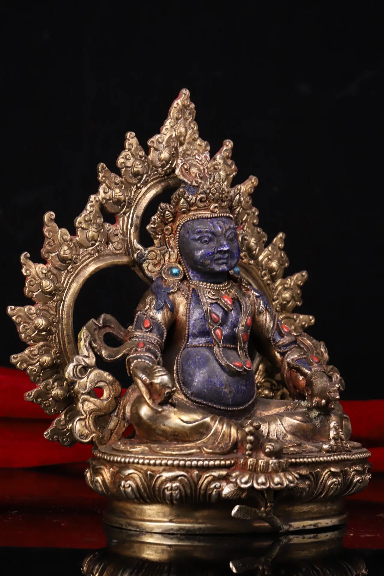 7"Tibetan Temple Collection Old lapis lazuli Tibetan silver Gilded Mosaic Gem Yellow Jambhala Buddha Backlight Worship Hall