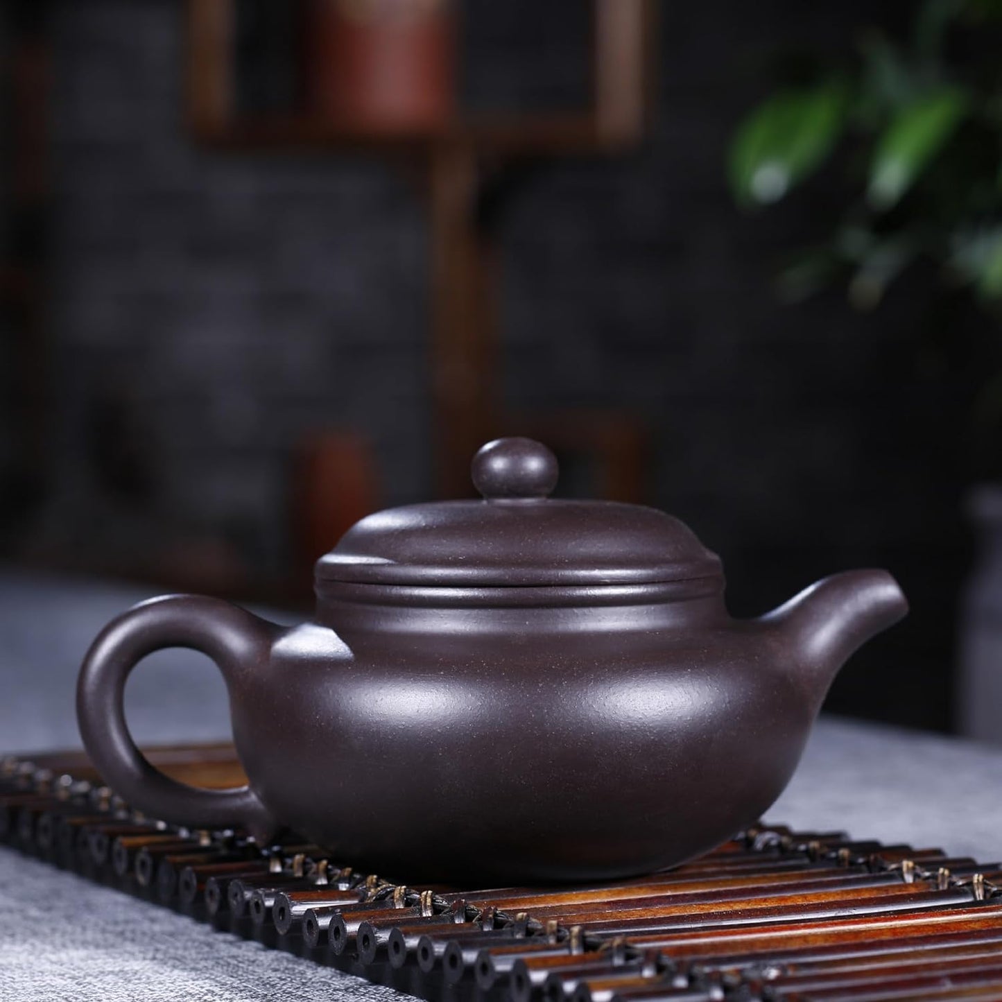 Teapot 10Oz Chinese Zisha Clay Pottery Handmade Fanggu Tea Pot Ceramics Black Mud Heijingang Kungfu Kettle (Black)