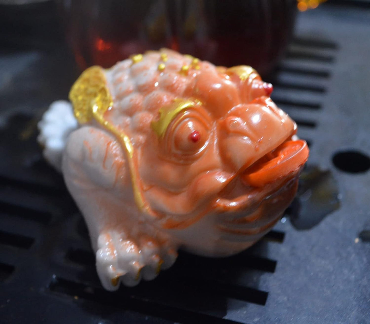 Toad Changing Color Resin Decoration KungFu Tea Tray Prosperity Good Luck (Red)