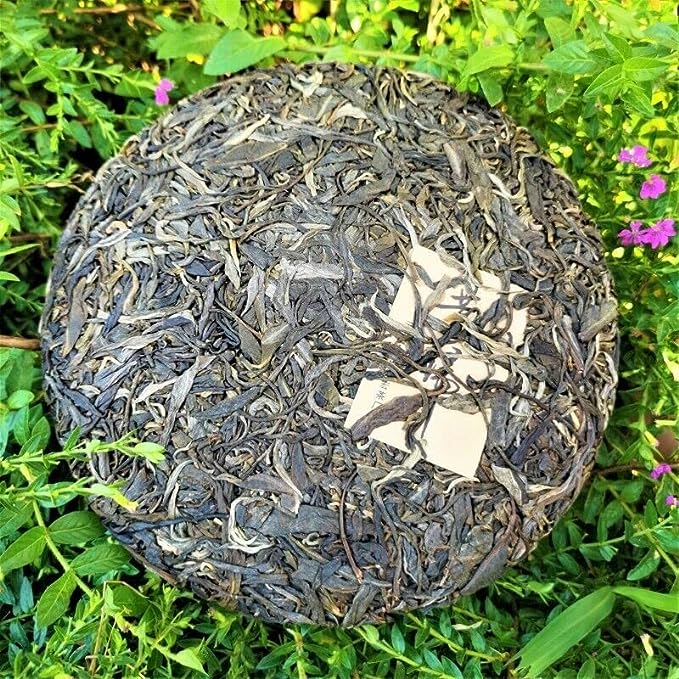 Yunnan Qizi Cake Green Tea Ancient Tree Xigui Pu'er Tea 357g