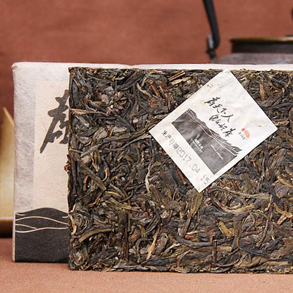 FullChea - 2017 Haiwan Raw Pu-erh Tea Brick - Sheng Pu Erh Tea Loose Leaf - Menghai Puerh - Increases Energy - 8.8oz / 250g