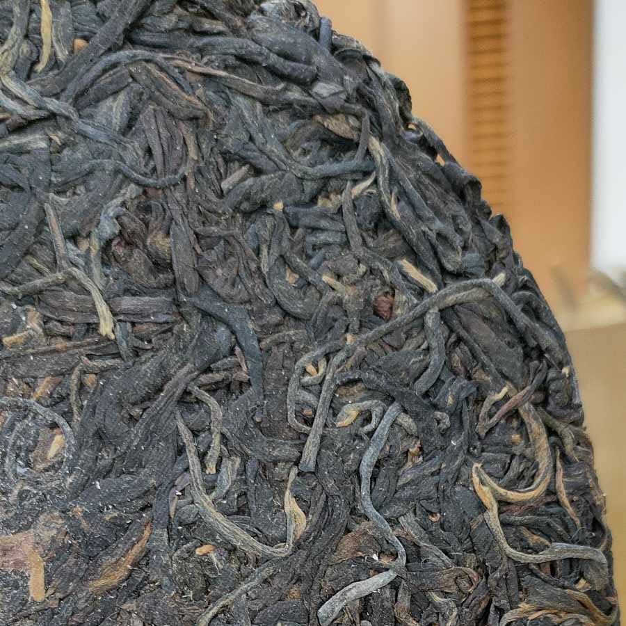 Pu-erh tea,2001,Customized Tea China Tea Brand Round Tea Dahongyin,357g,Raw