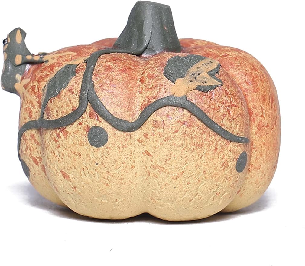 SILINE Yixing Zisha Tea Pet - Water Spray Frog,Handmade Clay Animal Figurine,Tea Tray Accessories Ornament (Pumpkin Frog)