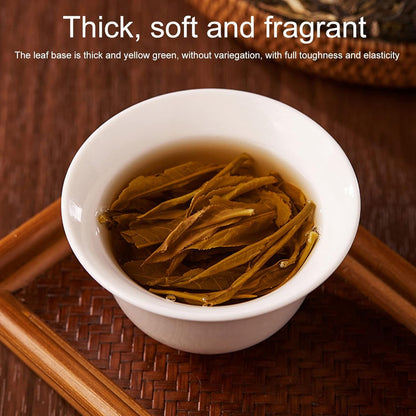 Puer Tea, 357g / 12.6oz Pu Er Teacake Yun Nan Ancient Tree Puerh Tea, Strong Mellow Pu Erh Tea Leaves for Gift Giving Afternoon Tea, Resistant to Foaming