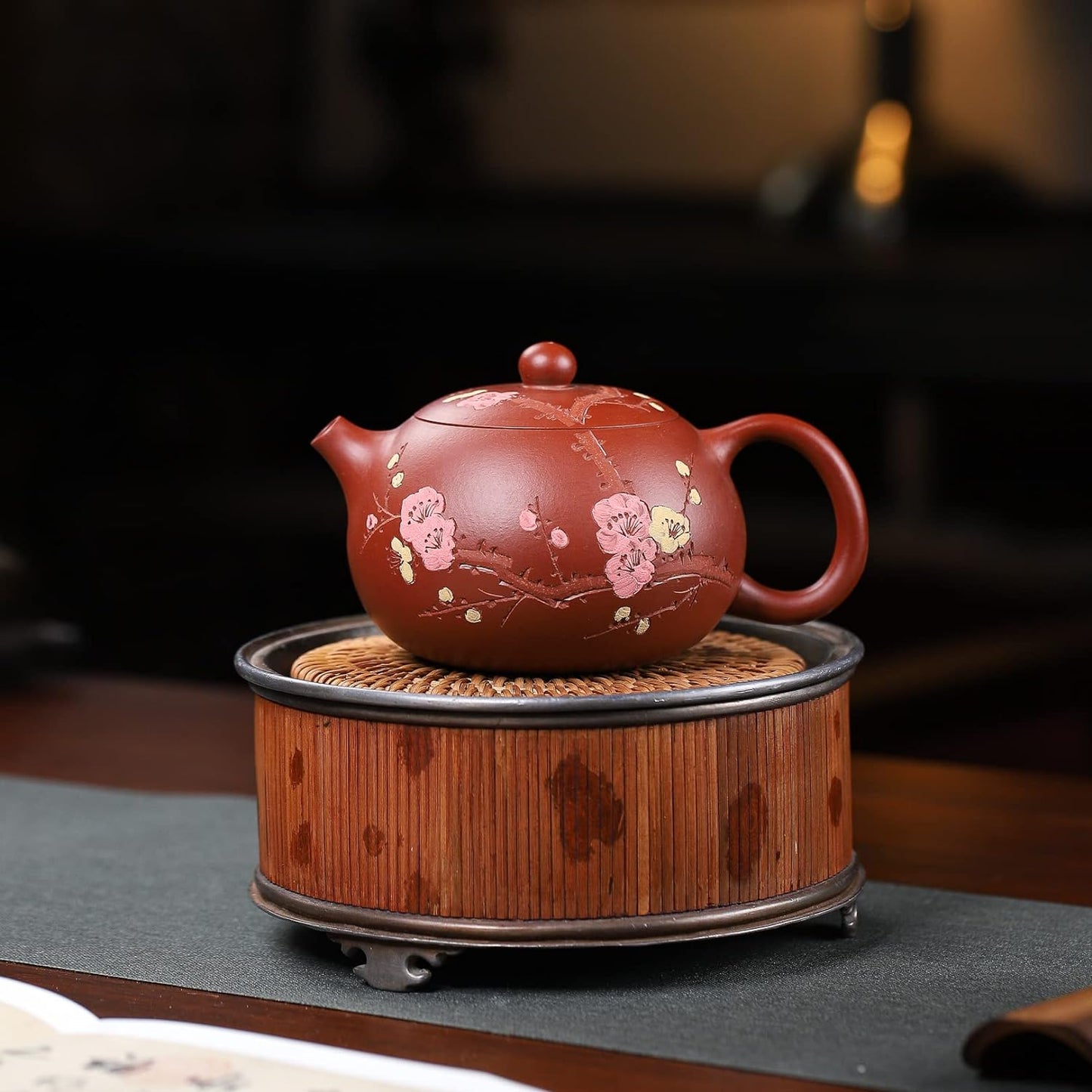 SILINE Zisha Tea Pot Set,Master Handmade Genuine Yixing Clay Teapot 11.3 Oz with 2 Cups (Flower Xishi,Red Beauty Clay)