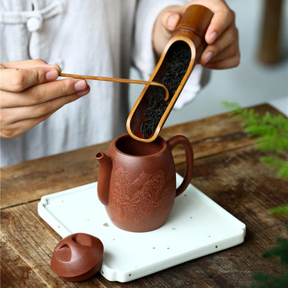 Chinese Teapot 220ml/7.76oz Zisha Tea Pot Handmade Ceramic Pottery Purple Mud Kettle with 16 Water Outlet Holes Brew Tea Maker for Puer