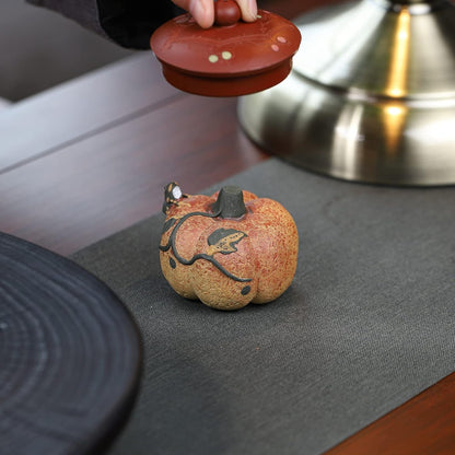 SILINE Yixing Zisha Tea Pet - Water Spray Frog,Handmade Clay Animal Figurine,Tea Tray Accessories Ornament (Pumpkin Frog)
