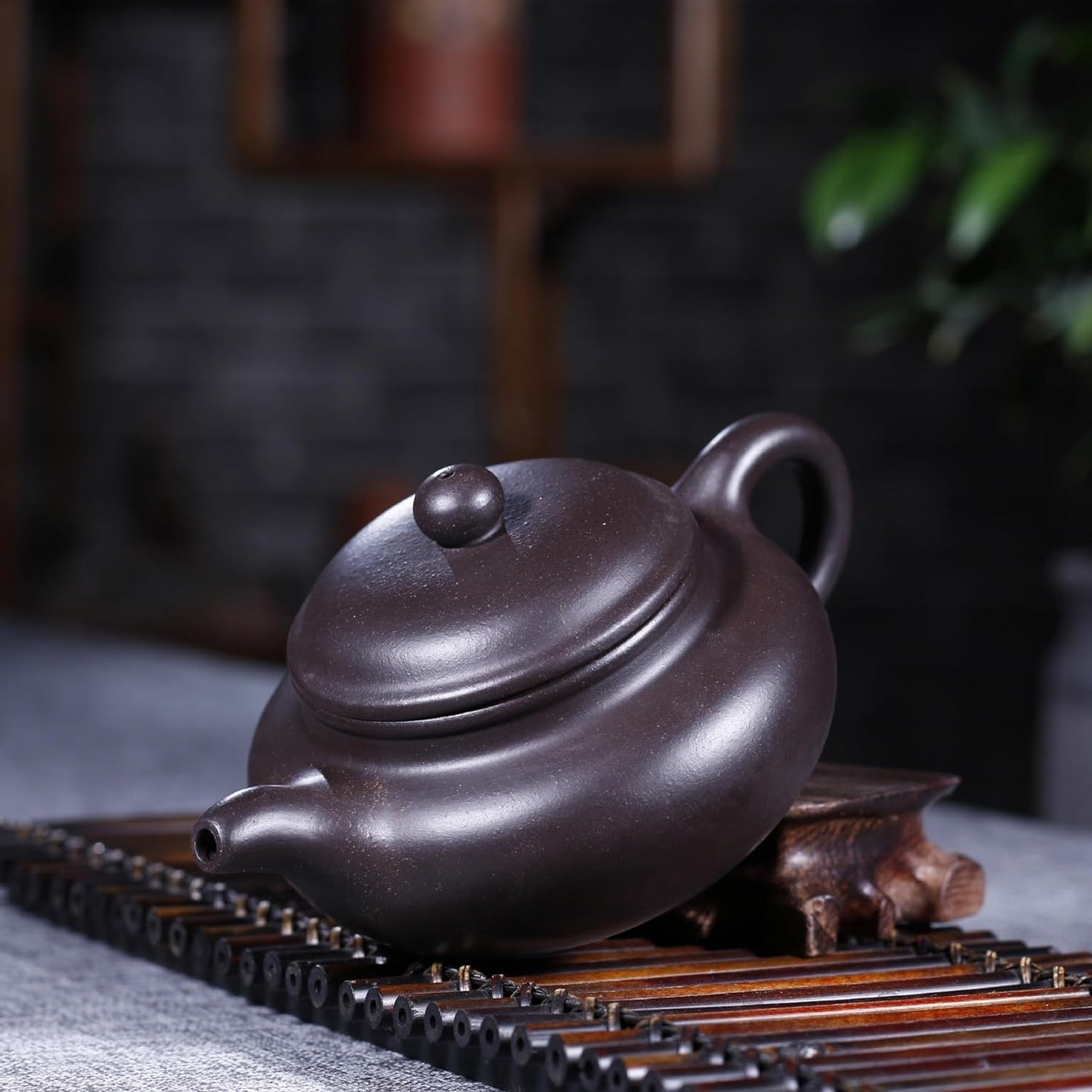 Teapot 10Oz Chinese Zisha Clay Pottery Handmade Fanggu Tea Pot Ceramics Black Mud Heijingang Kungfu Kettle (Black)