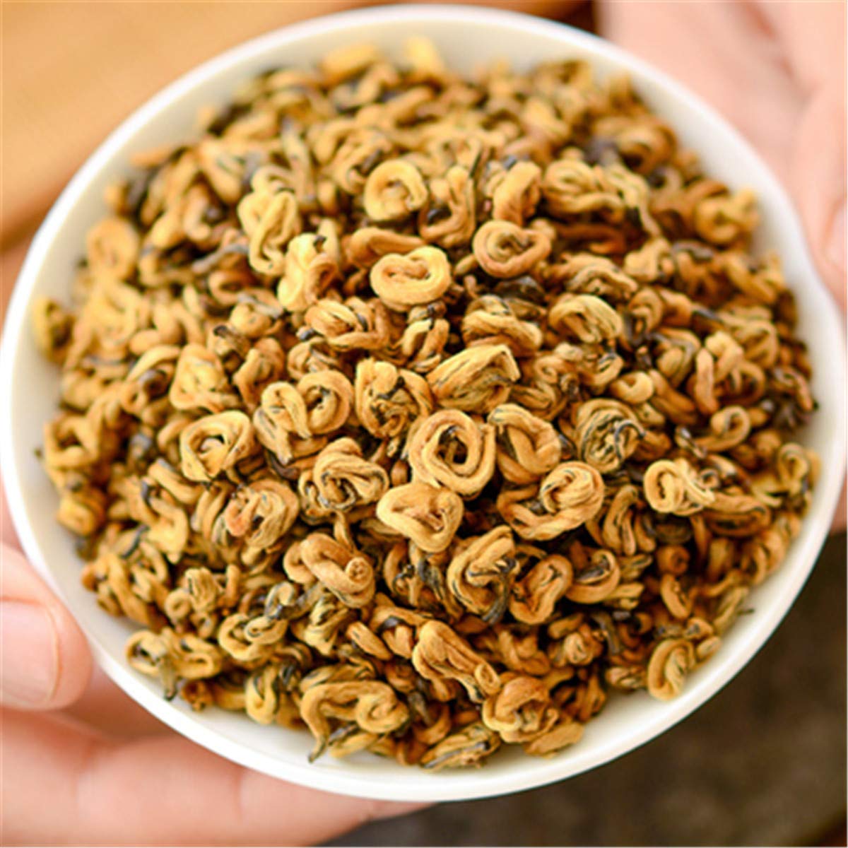 Yunnan Golden Snail Bud "JingLuoYa" Chinese Tea Loose Leaf Dian Hong Black Tea (250g)