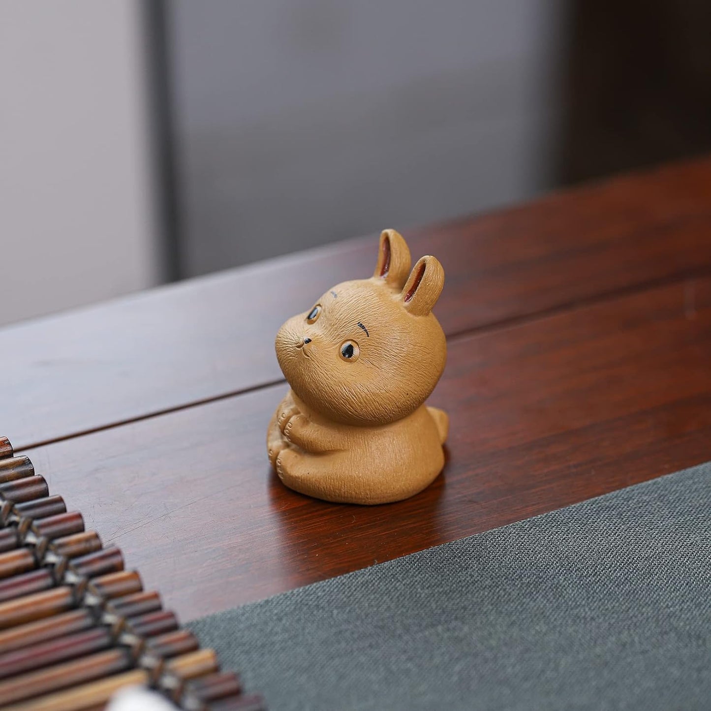 SILINE Yixing Zisha Clay Tea Pet,Chinese Zodiac Signs Statues Animal Figurine,Gongfu Tea Tray Accessories Ornament (Rabbit,Yellow Dianni Clay)