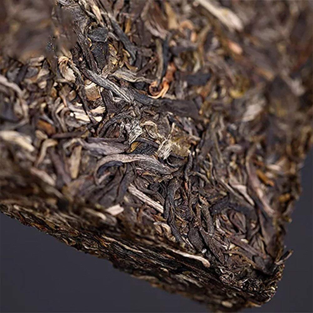 FullChea - 2018 Haiwan 9968 Raw Puerh - Menghai Pu Erh Tea Loose Leaf - Sheng Puerh Brick From Yunnan - Healthy Tea - 8.8oz / 250g