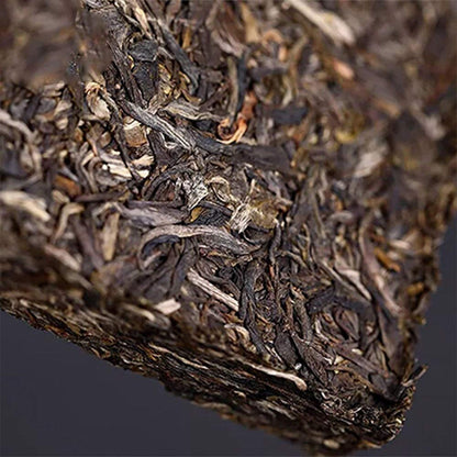 FullChea - 2018 Haiwan 9968 Raw Puerh - Menghai Pu Erh Tea Loose Leaf - Sheng Puerh Brick From Yunnan - Healthy Tea - 8.8oz / 250g