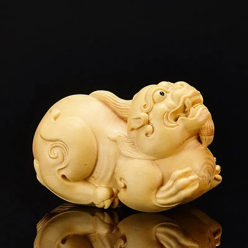 7CM Mythical Boxwood Pixiu Lion Solid Wood Statue Myth Wood Animal Statue Lion Statue Arts Lucky Statue Home Decoration