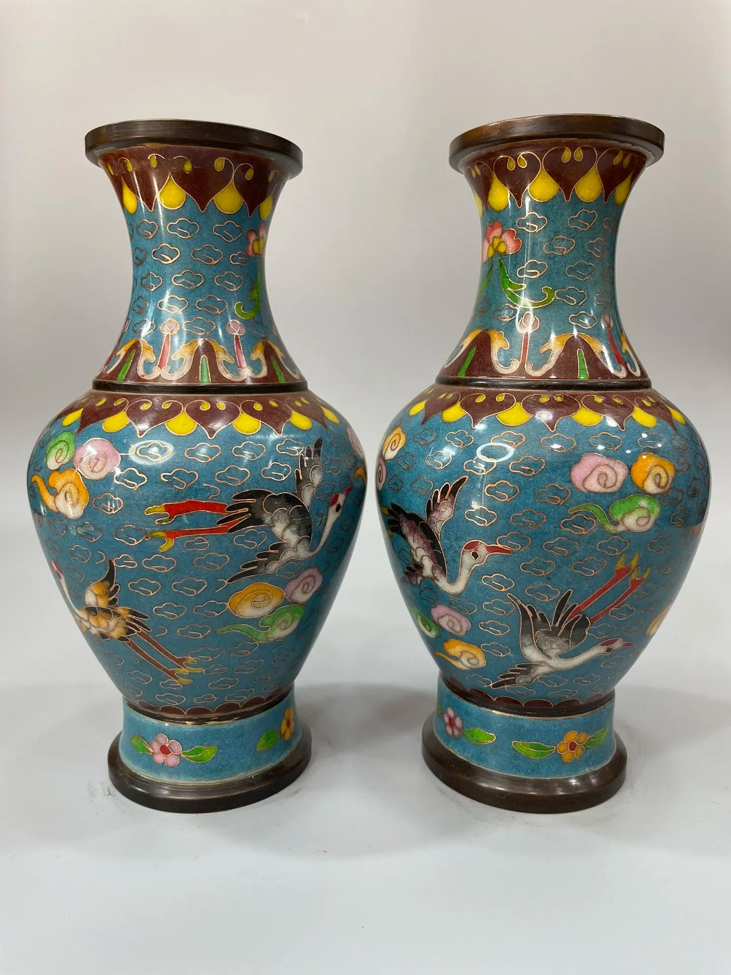 8"Tibetan Temple Collection Old Bronze Cloisonne Enamel Crane Cloud Pattern Flower Vase A Pair Appreciating Bottles Ornaments