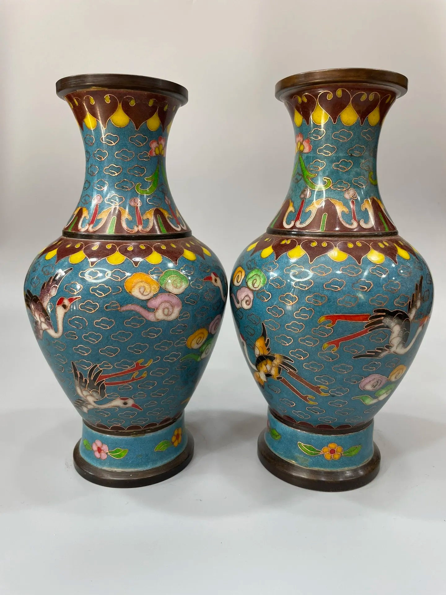 8"Tibetan Temple Collection Old Bronze Cloisonne Enamel Crane Cloud Pattern Flower Vase A Pair Appreciating Bottles Ornaments