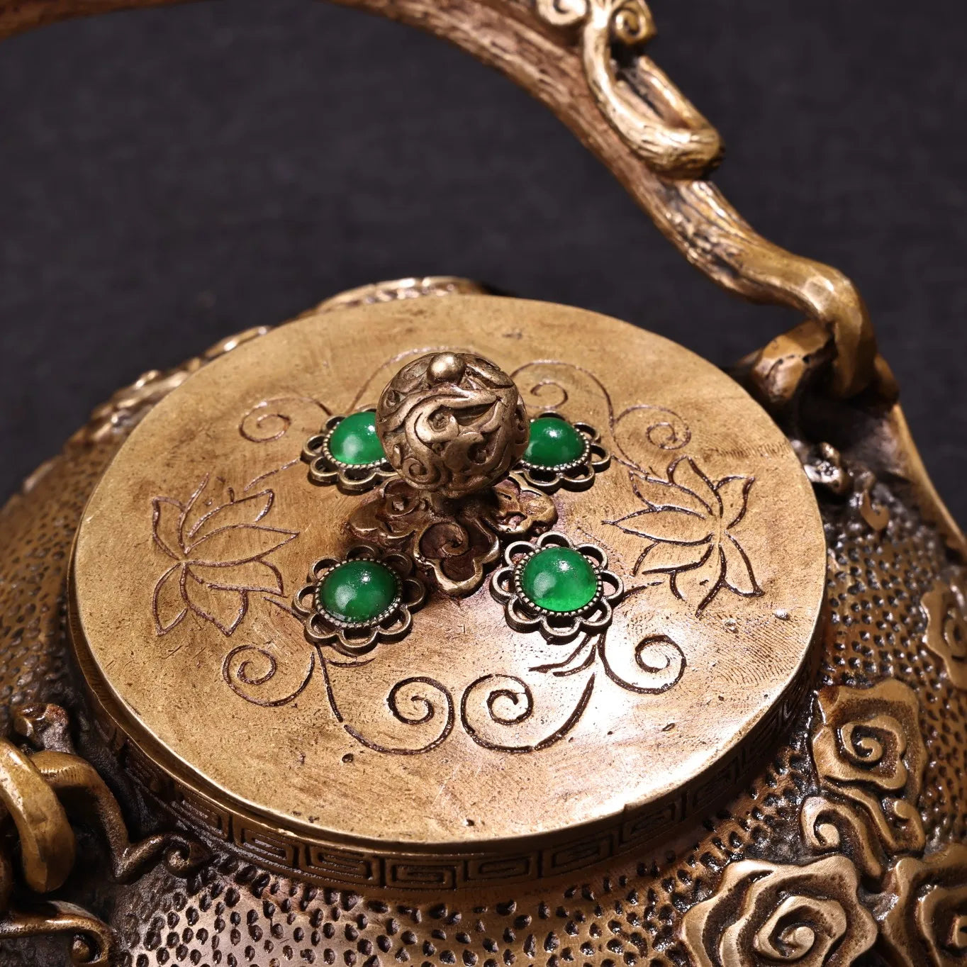 8"Tibetan Temple Collection Old Bronze Mosaic Gem Dragon Cloud Texture Pot Kettle Teapot  Flagon Amass wealth Ornaments