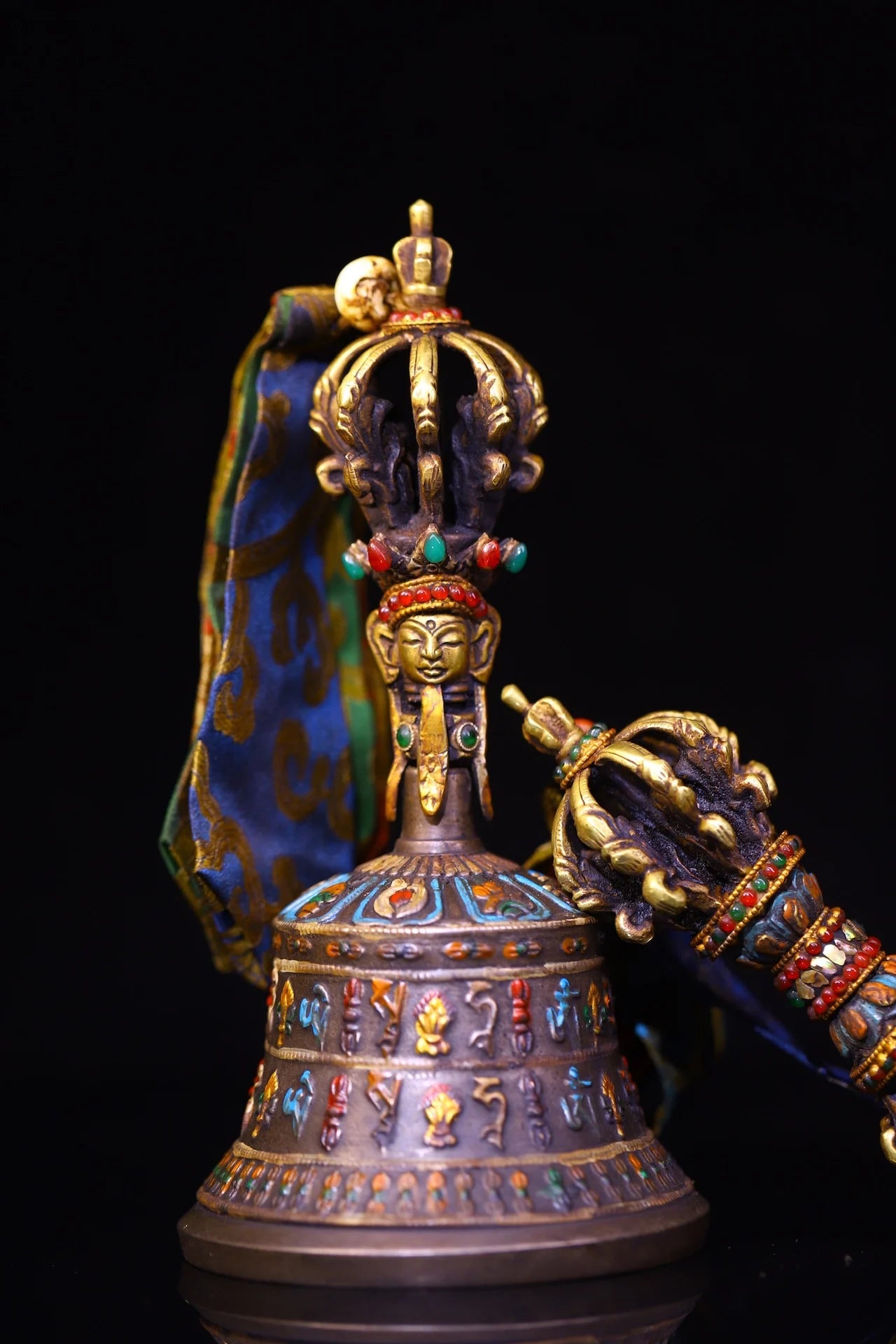 8"Tibetan Temple Collection Old Bronze Painted Six Word Proverbs Pattern Old Ringing Bell Vajra A Set Pendant Amulet Town house
