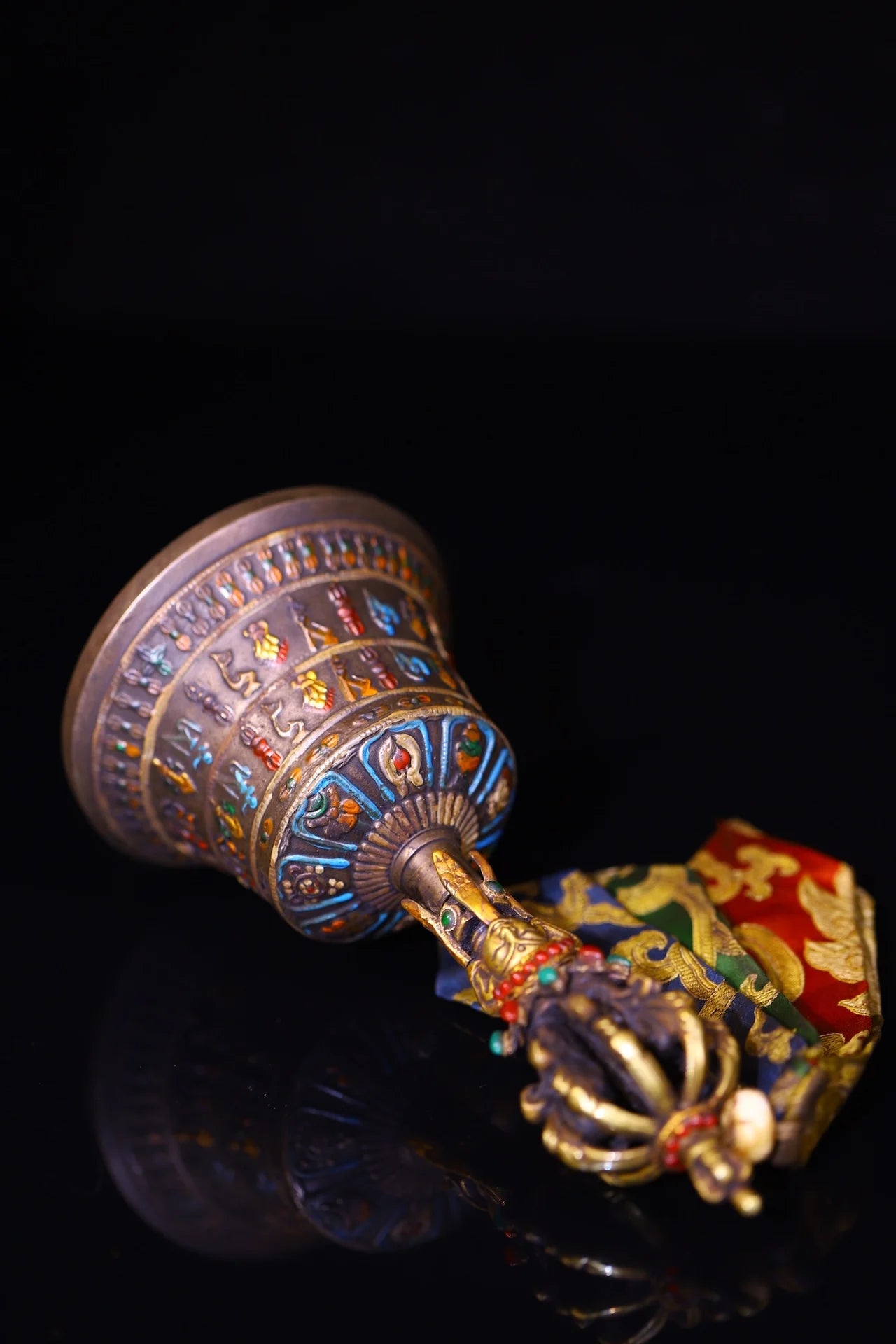 8"Tibetan Temple Collection Old Bronze Painted Six Word Proverbs Pattern Old Ringing Bell Vajra A Set Pendant Amulet Town house