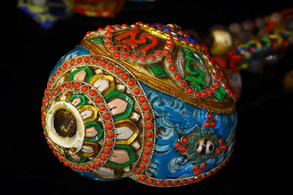 8"Tibetan Temple Collection Old Natural Conch painted Mosaic Gem Six Character Proverbs Conch Amulet Worship Hall Town house
