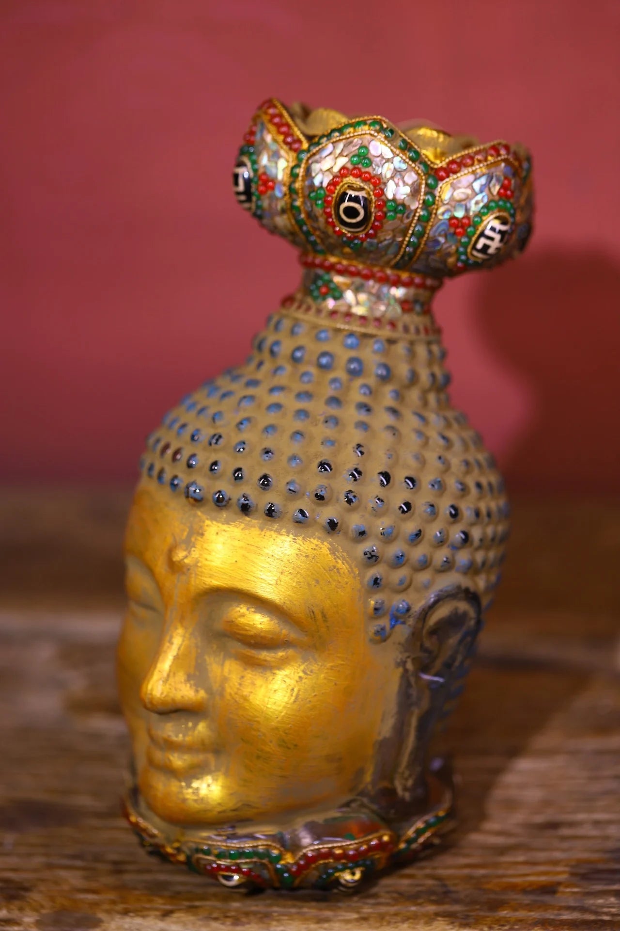 8"Tibetan Temple Collection Old Natural Crystal Mosaic Gem gZi Beads Shell Fragrant Grey Buddha Head Worship Hall Town house