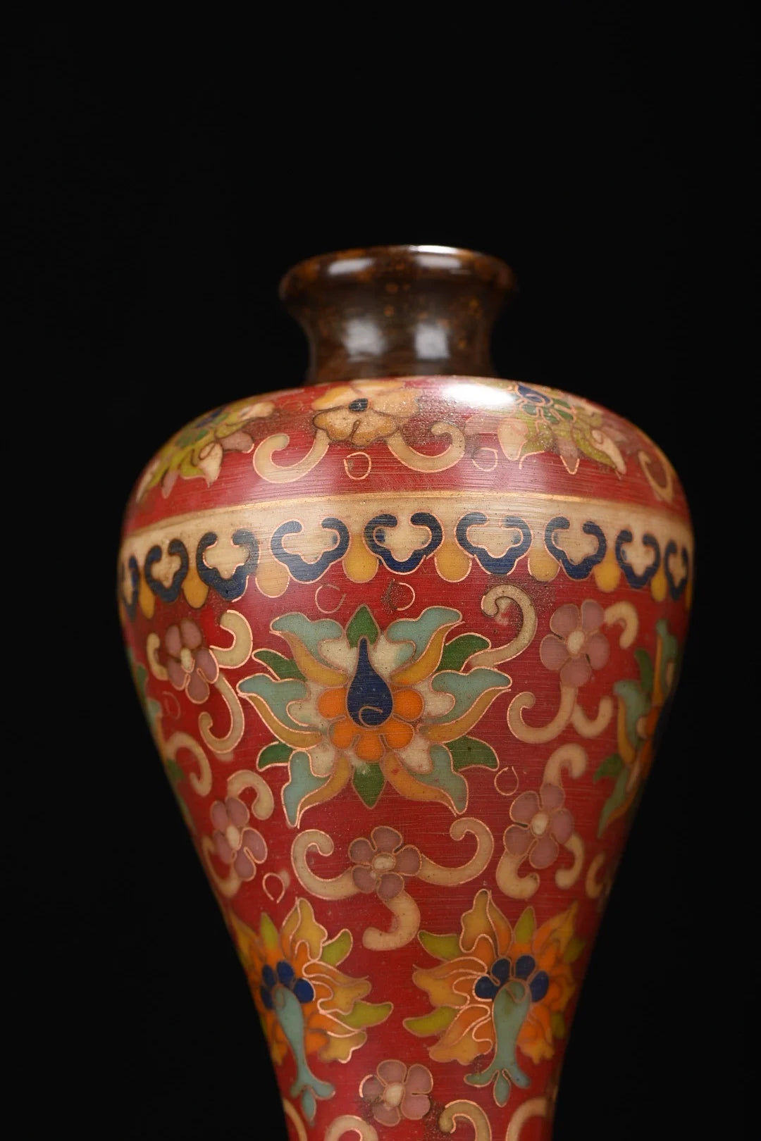 8"Tibetan Temple Collection Old Purple Bronze Cloisonne Lotus pattern Plum bottle Appreciation bottle Vase A pair Worship Hall